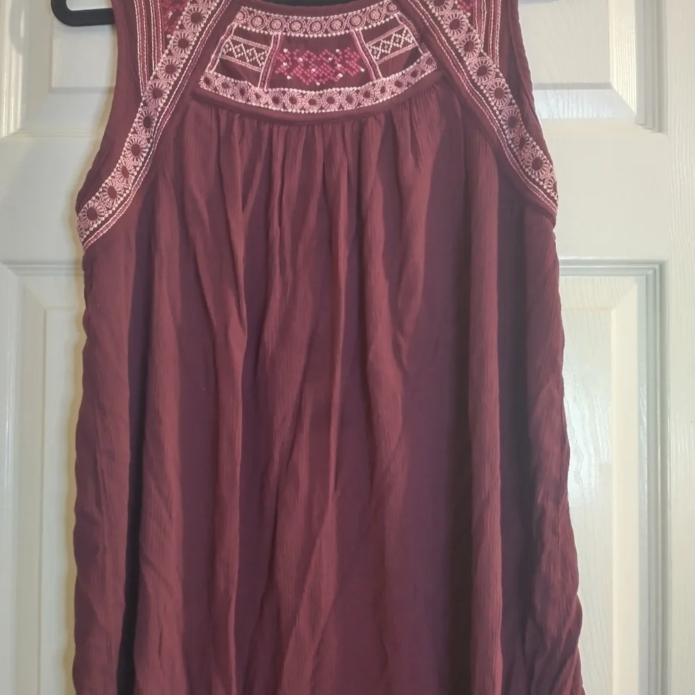 Embroidered Sleeveless Dresses - Blue, Pink, Purple - Picture 9 of 14